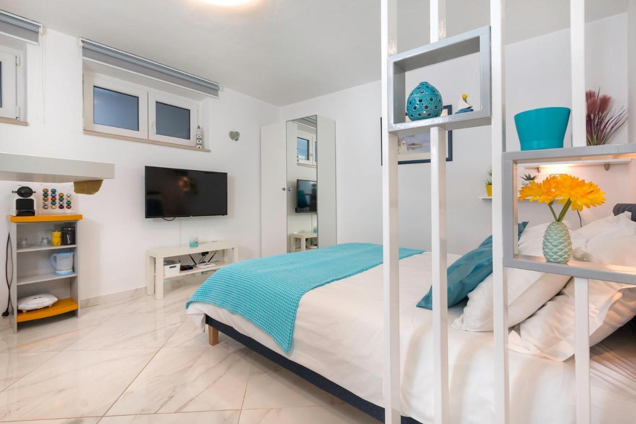 Blue Star Apartment เปรมันตูรา ภายนอก รูปภาพ
